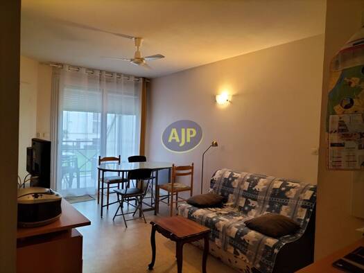 Appartement à vendre 122 400 € 2 pièces 1 chambre 30 m² 1er étage Champlain Rochefort 17300