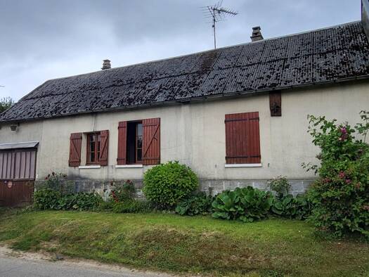 Maison de plain-pied à vendre 84 000 € 4 pièces 2 chambres 50 m² Hacqueville 27150