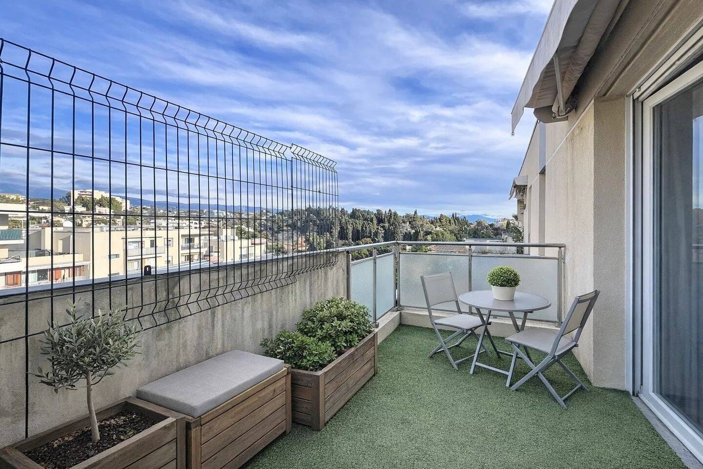 Maison à louer, 40m², ANTIBES
