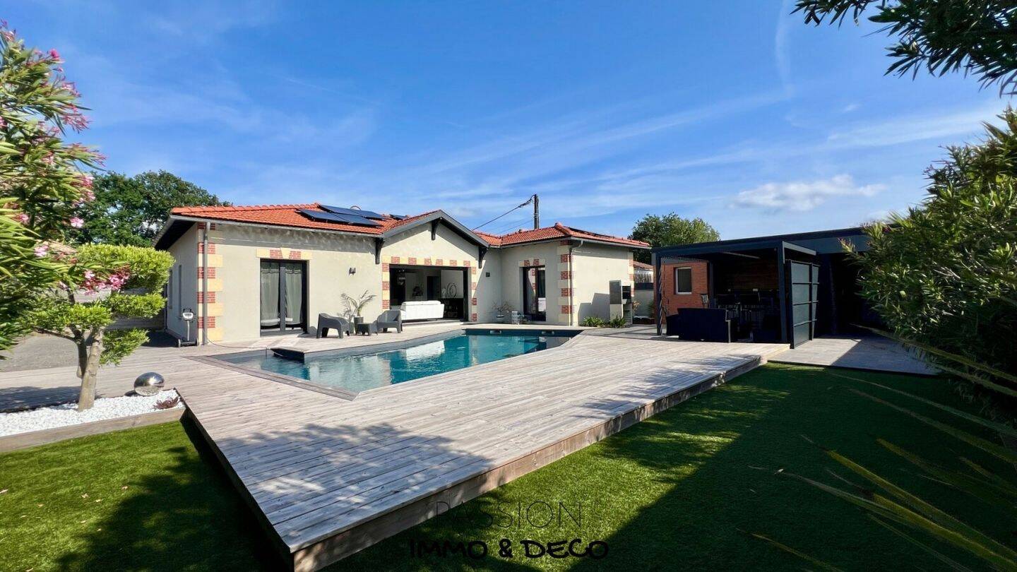 Maison à vendre, 121m², GUJAN MESTRAS