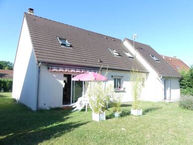 Maison à vendre 240 350 € 5 pièces 4 chambres 138 m² 1 095 m² de terrain Ezy sur Eure 27530