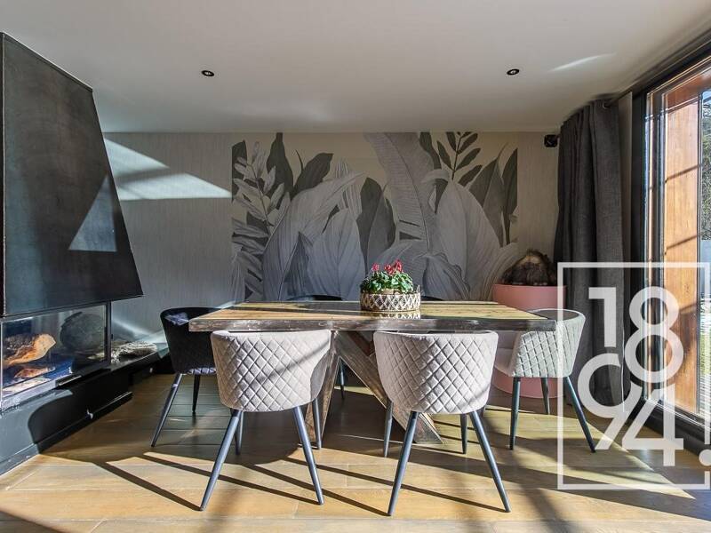 Maison à vendre, 235m², UVERNET FOURS