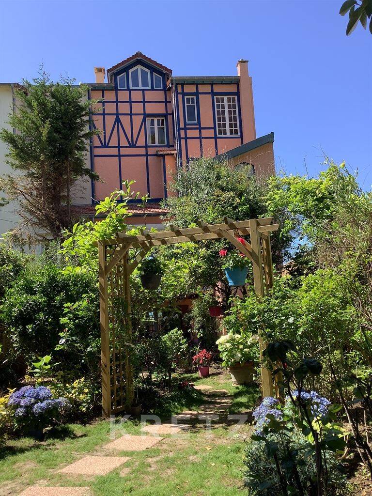 Maison à vendre, 207m², TROUVILLE SUR MER