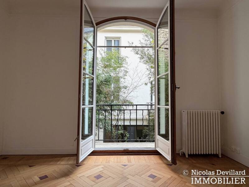 Maison à louer, 237m², PARIS 15E