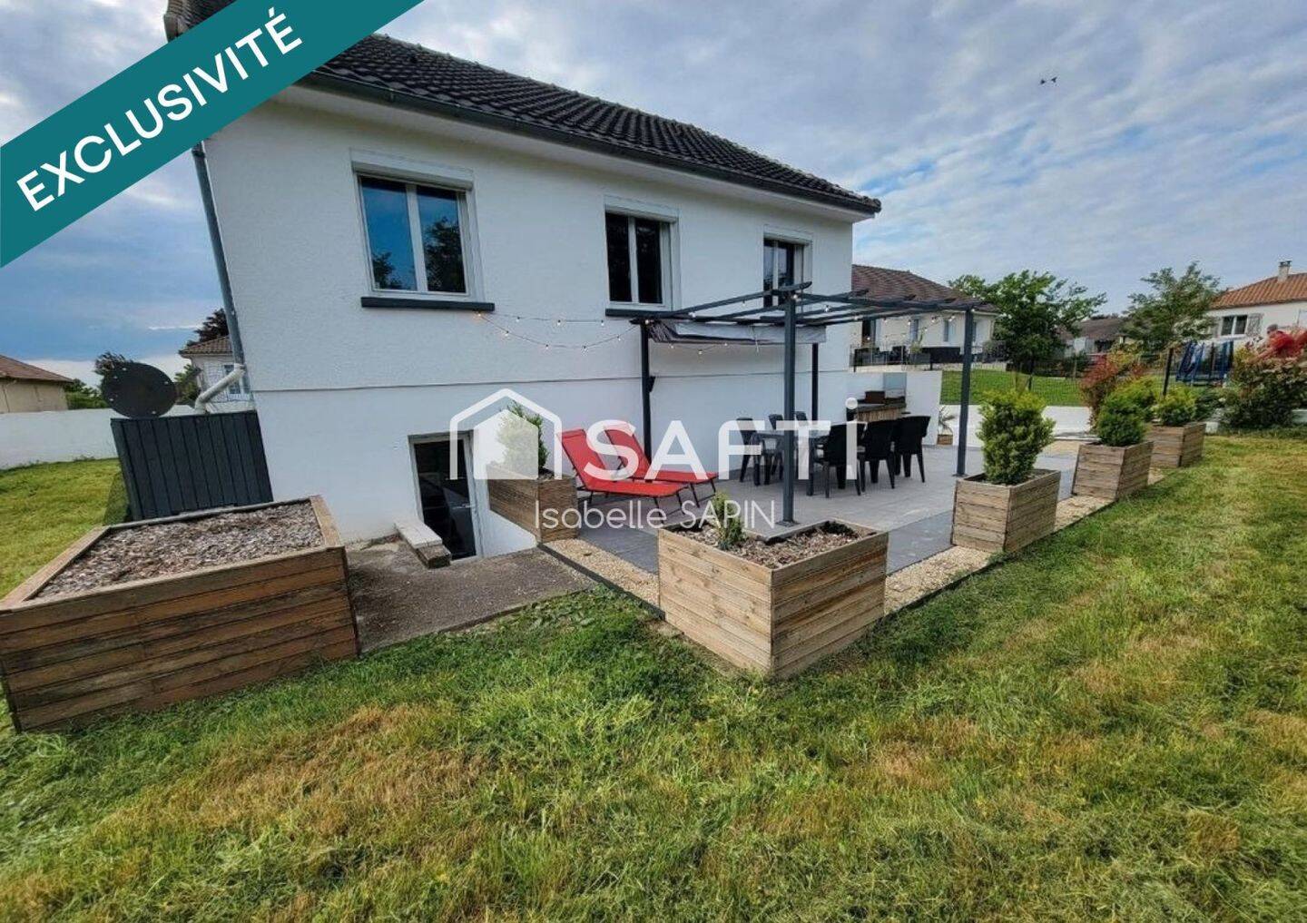 Maison à vendre, 100m², NEUVILLE DE POITOU