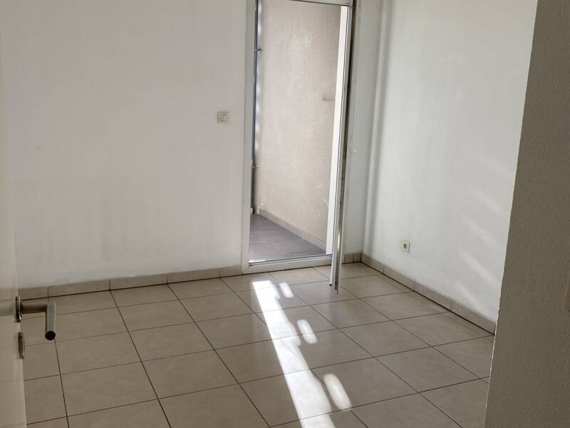 Maison à louer, 68m², MARSEILLE 9E