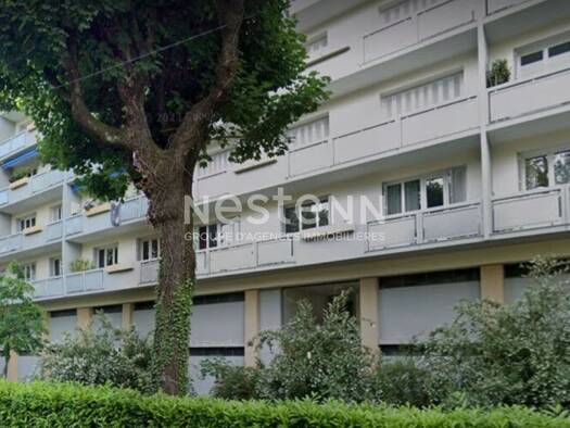 Appartement à louer 1 575 € 5 pièces 4 chambres 102 m² Étage 2/6 Centre Écully 69130