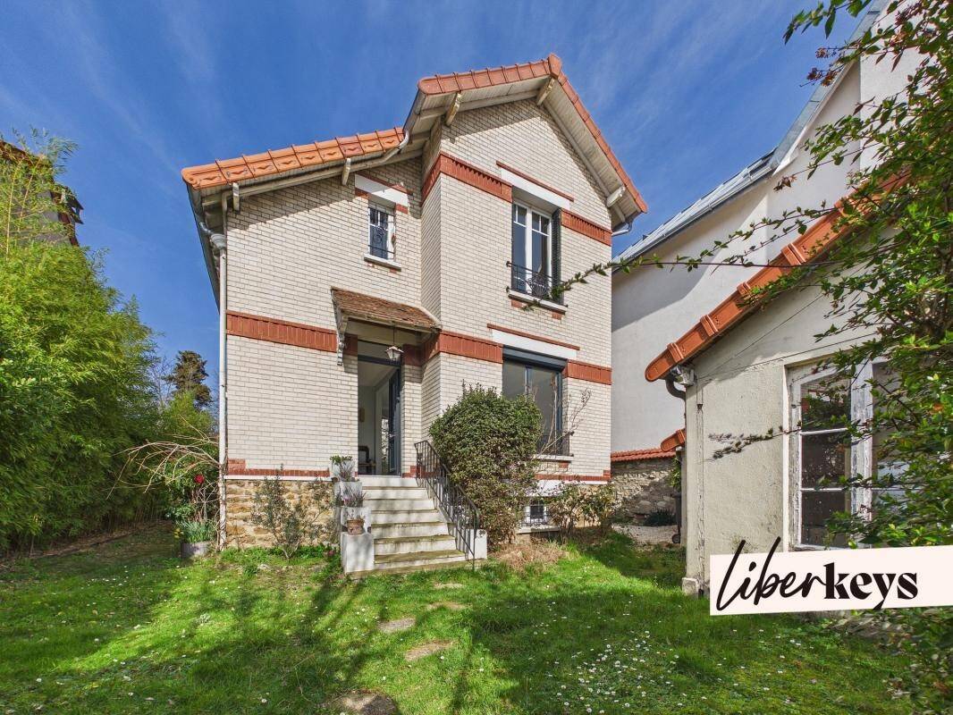 Maison à vendre, 114m², SAINT MAUR DES FOSSES