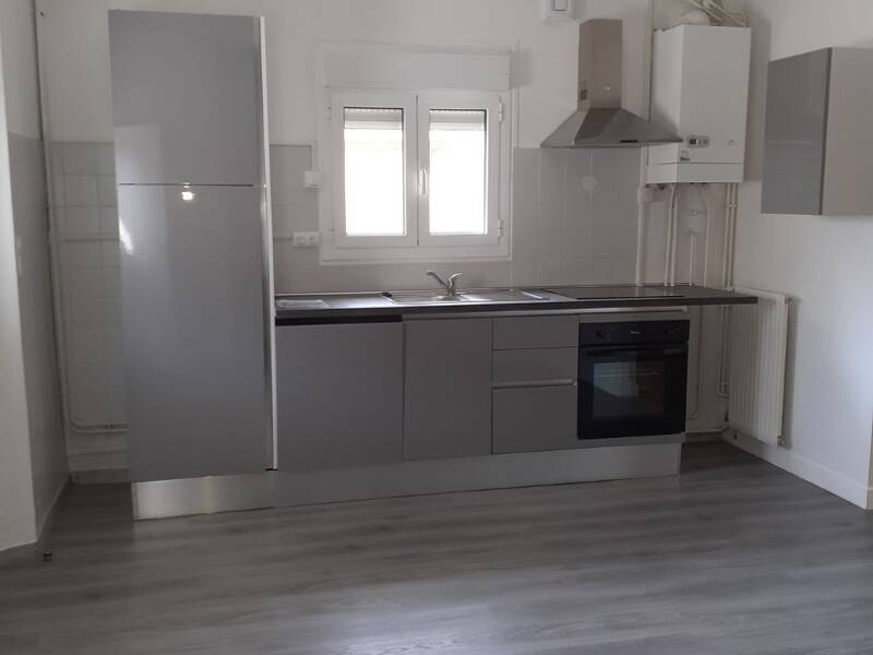 Maison à louer, 80m², VILLENEUVE SUR YONNE