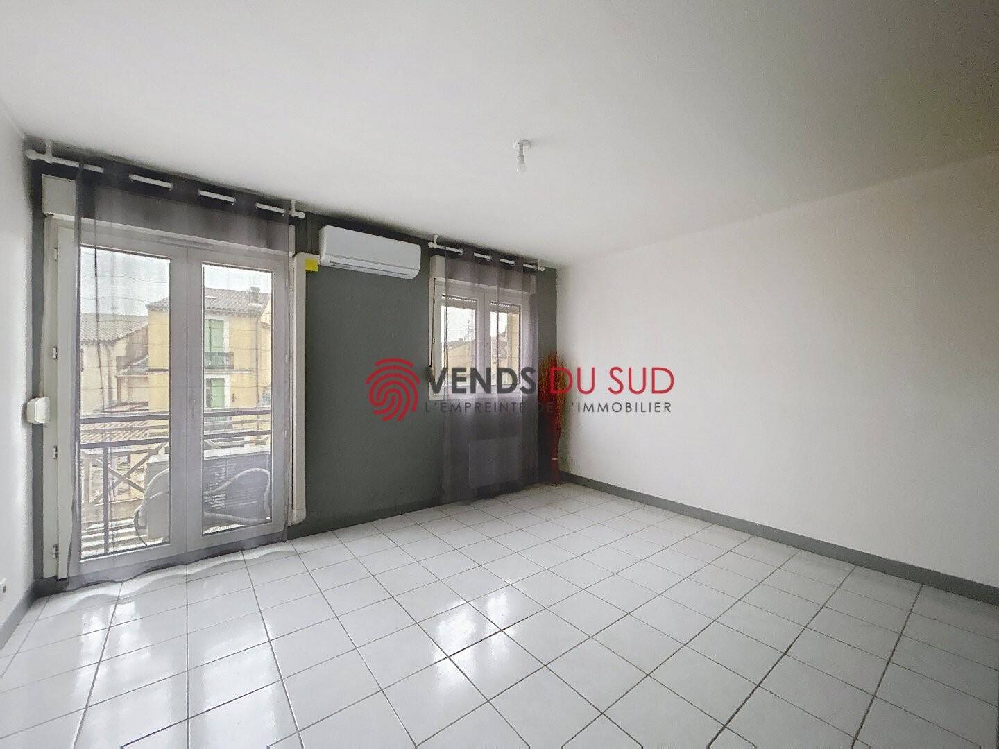 Maison à louer, 50m², VILLENEUVE LES BEZIERS