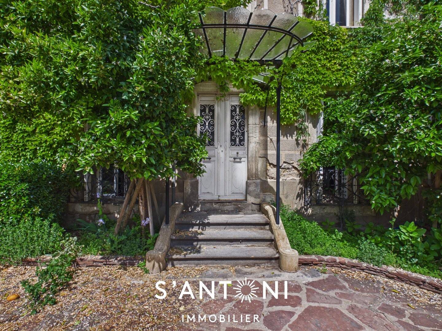 Maison à vendre, 318m², VILLENEUVE LES BEZIERS