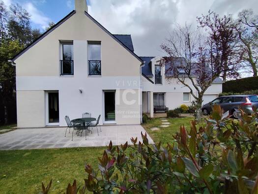 Maison de plain-pied à vendre 515 000 € 7 pièces 5 chambres 172 m² 811 m² de terrain La Cholière Orvault 44700