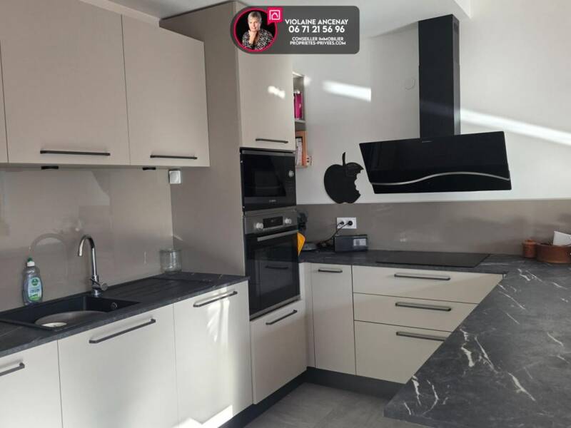 Maison à vendre, 166m², MONTAGNOLE