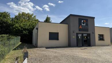 Espace bureau à louer 500 € 56 m² de bureaux Vivonne 86370