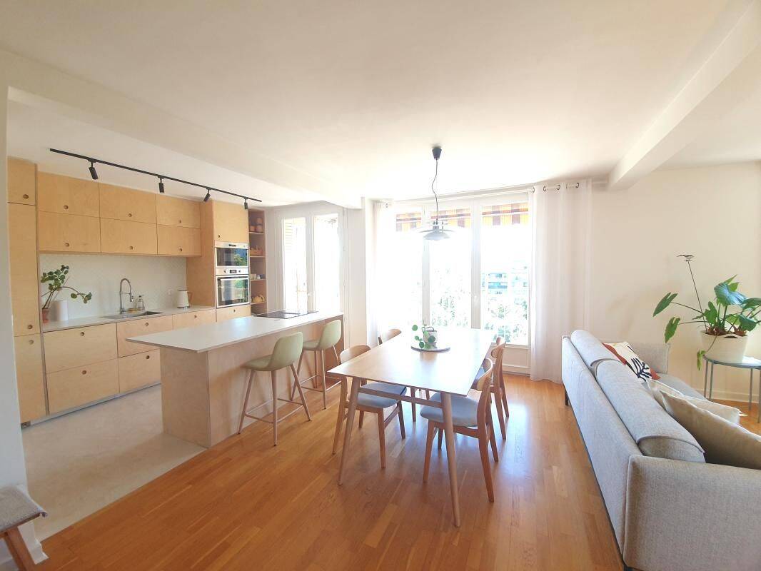 21 Rue Louis Braille Villeurbanne 69100 - T3 Meublé - 1390 €CC — 1