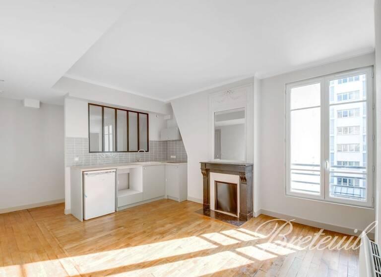 Appartement à vendre 605 000 € 3 pièces 2<br/>chambres 50,1 m²<br/>superficie 3/4<br/>étage Didot-Porte de Vanves Paris 14ème 75014