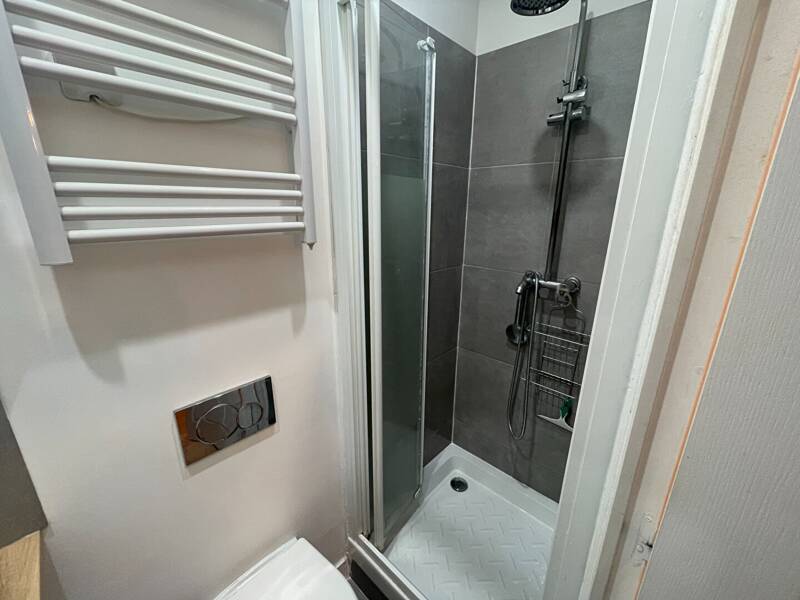 Maison à louer, 19m², PARIS 18E