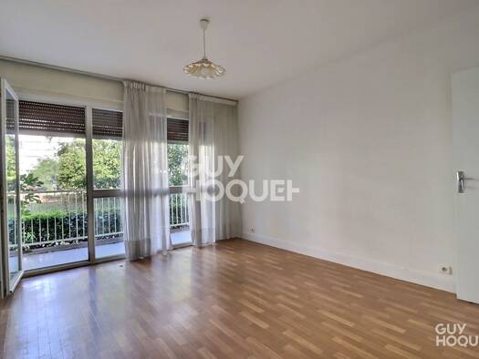 Appartement à louer 829 € 1 pièce 25 m² 2 étages Debussy-Bellevue Saint Michel sur Orge 91240