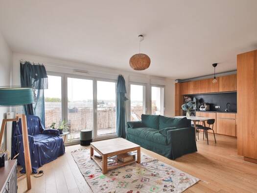 Appartement à vendre 275 000 € 5 pièces 3 chambres 82,1 m² Les Vignes Bobigny 93000