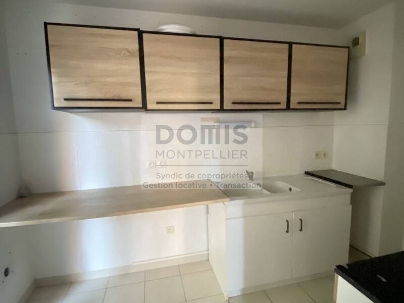 Maison à louer, 83m², MAUGUIO