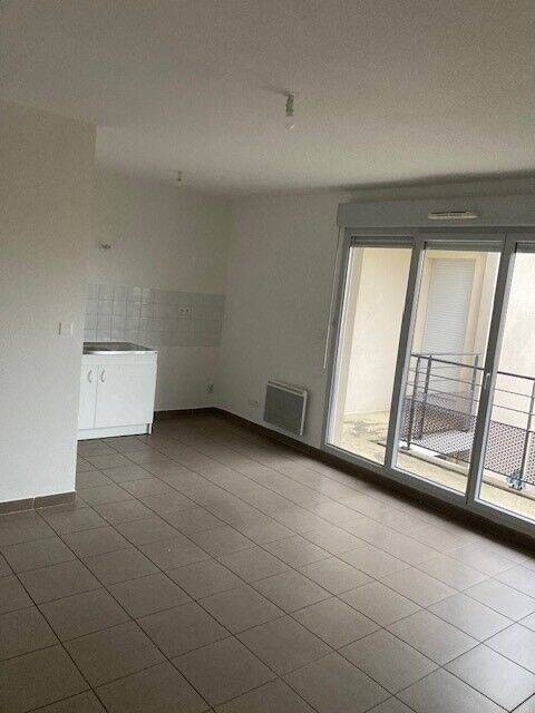 Maison à louer, 74m², GREZIEU LA VARENNE