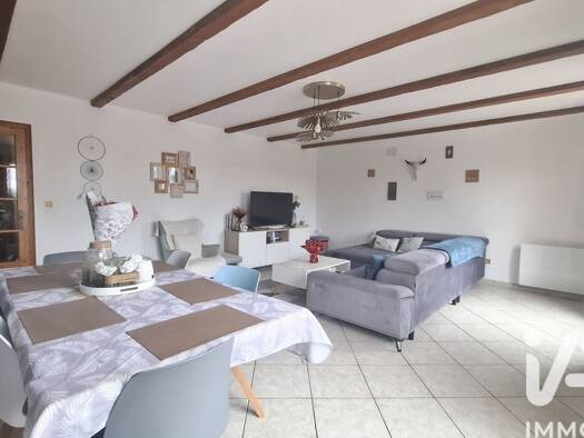 Maison à vendre 300 000 € 5 pièces 3 chambres 101,9 m² 700 m² de terrain La Ferté-Alais 91590