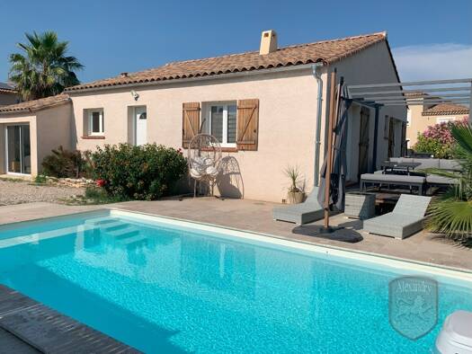 Maison de plain-pied à vendre 362 000 € 5 pièces 4 chambres 105 m² 620 m² de terrain Saint-Genies-de-Comolas 30150