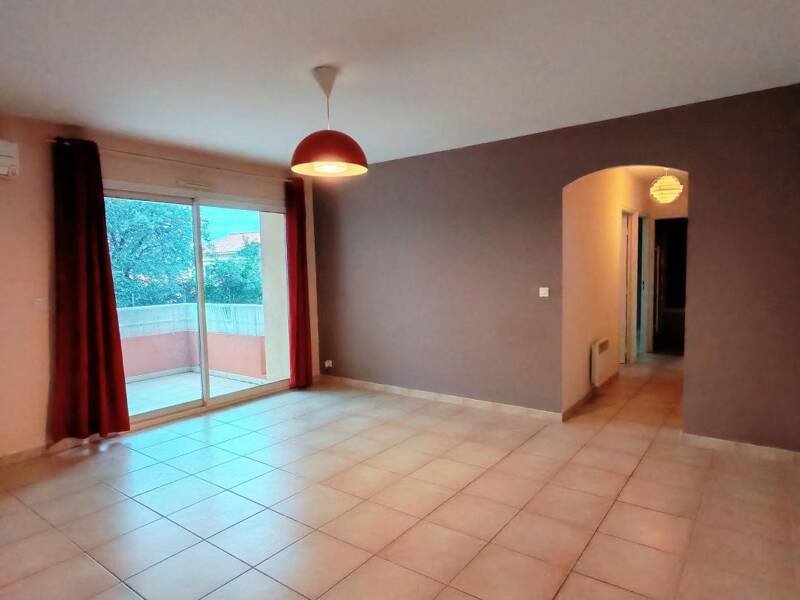 Maison à louer, 59m², LES ANGLES