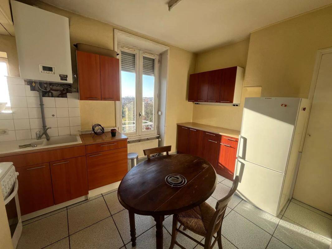 Appartement 2 pièces de 42 m² à Villeurbanne — 21