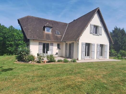 Maison à vendre 396 000 € 6 pièces 4 chambres 155 m² 9 031 m² de terrain Les Trois Lacs 27940
