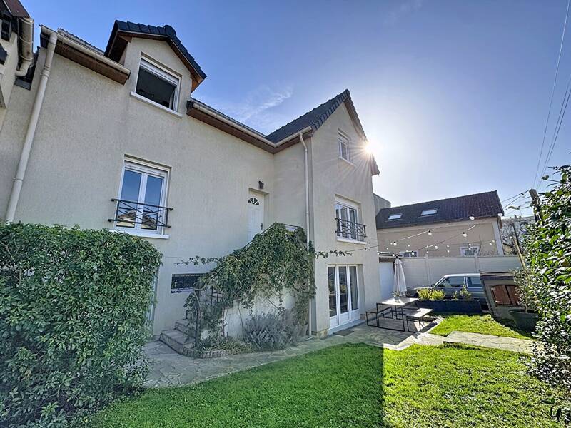 Maison à vendre, 100m², SAINT MAUR DES FOSSES