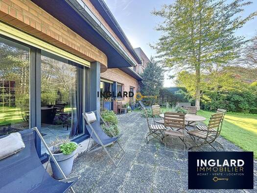 Maison à vendre 645 000 € 10 pièces 7 chambres 243 m² Dunkerque 59240
