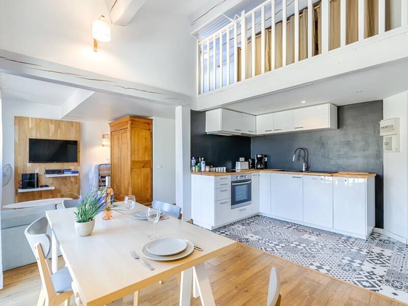 Maison à louer, 31m², MARSEILLE 5E