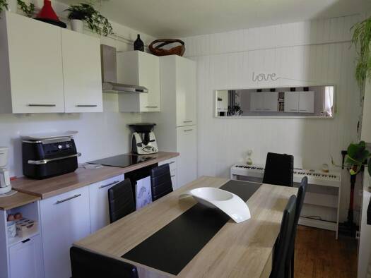 Maison à vendre 68 000 € 3 pièces 1 chambre 40 m² 1 341 m² de terrain Roanne 42300