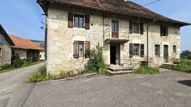 Maison à vendre 160 000 € 7 pièces 6 chambres 125 m² 629 m² de terrain Saint Genix les Villages 73240