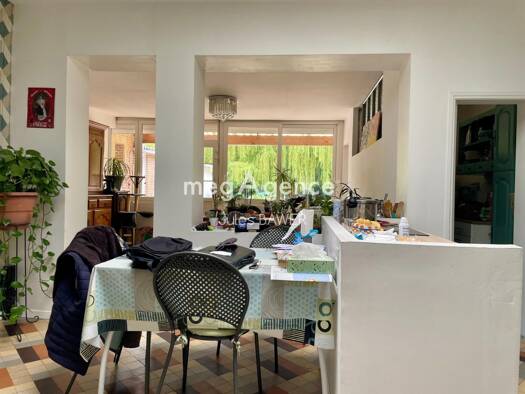 Maison de ville à vendre 159 000 € 6 pièces 5 chambres 148 m² 930 m² de terrain Gare Béthune 62400