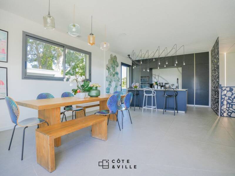 Maison à vendre, 200m², MARSEILLE 12E