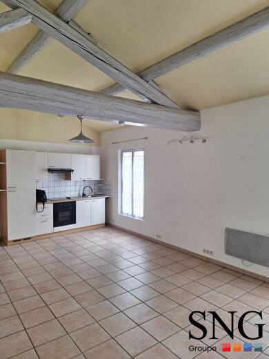 Appartement à louer 662 € 3 pièces 2 chambres 59 m² 1er étage Les Cariatides Beaucaire 30300