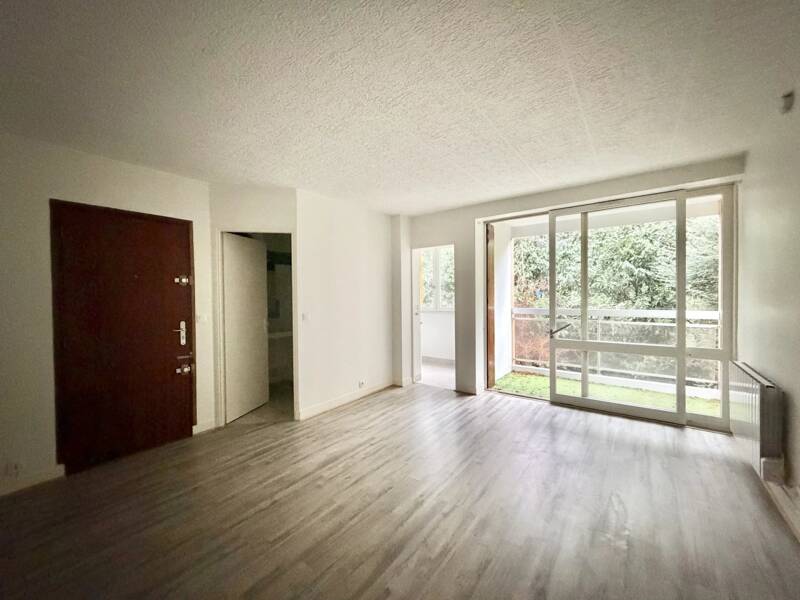 Maison à louer, 43m², VERRIERES LE BUISSON