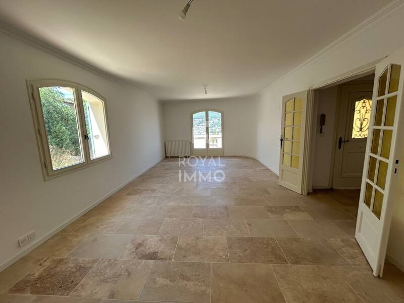 Maison à louer, 187m², LA VALETTE DU VAR