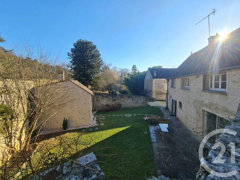 Maison à vendre, 270m², VALLANGOUJARD