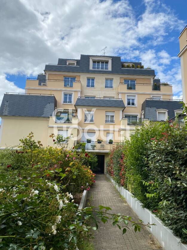 Appartement à vendre 365 000 € 4 pièces 3 chambres 96 m² 2ème étage Chelles 77500