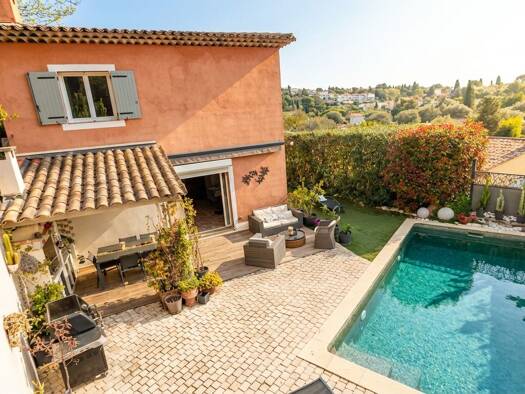 Maison à vendre 665 000 € 6 pièces 4 chambres 148 m² 687 m² de terrain Saint Jacques Nord Grasse 06130