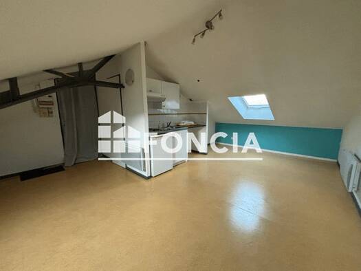 Appartement à louer 330 € 1 pièce 16,5 m² 2ème étage Pont-Saint-Vincent 54550