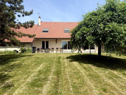 Maison à vendre 199 000 € 7 pièces 5 chambres 135 m² 1 000 m² de terrain Sommepy-Tahure 51600