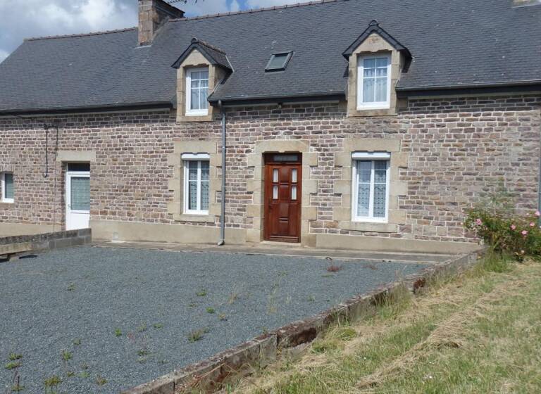 Maison à vendre 214 990 € 5 pièces 2<br/>chambres 100 m²<br/>superficie 1 452 m²<br/>terrain Pléhédel 22290