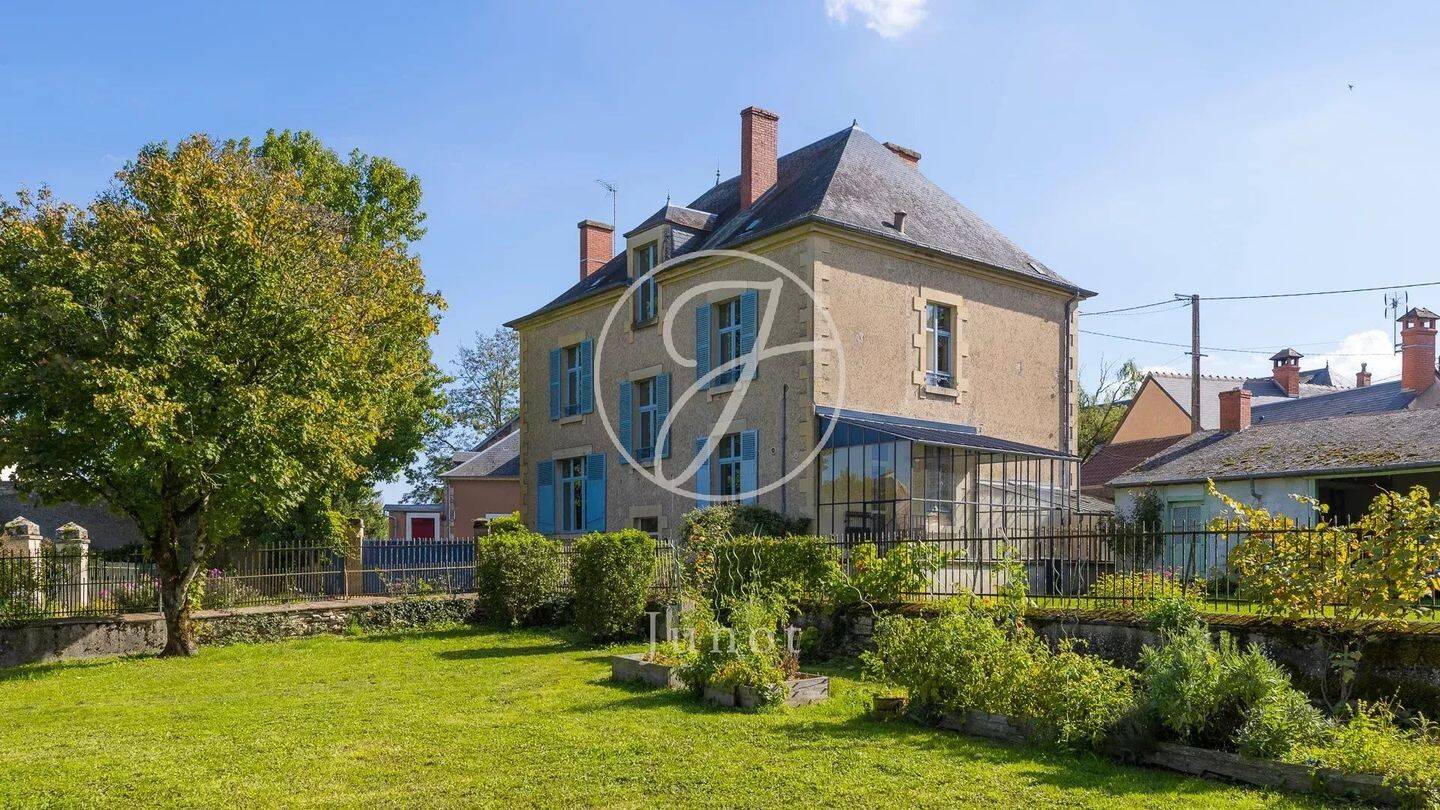 Maison à vendre, 215m², BOURGES