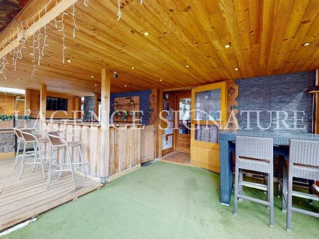 Restaurant à vendre 249 000 € 100 m² d'espace de restauration Péone 06470