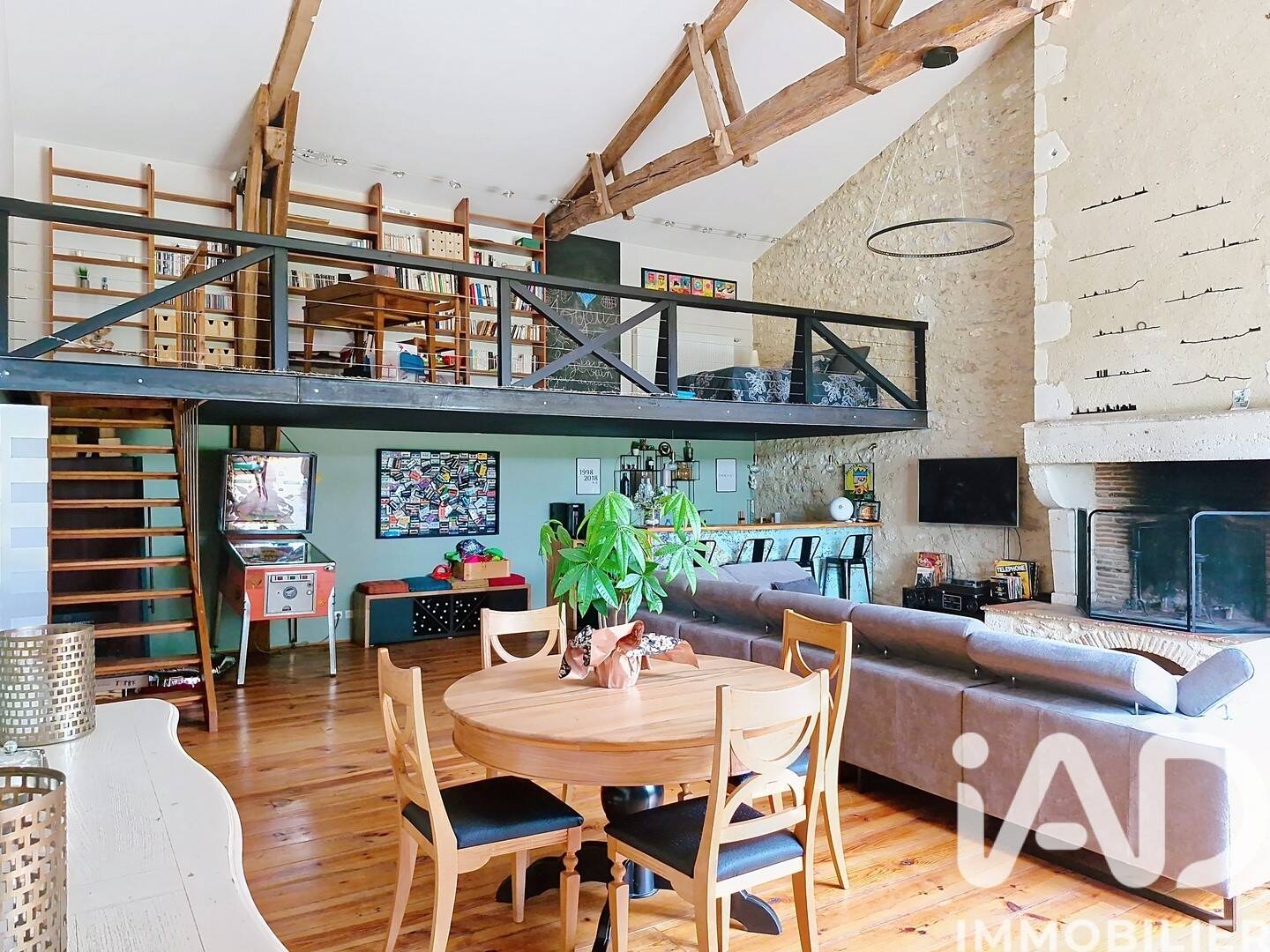 Maison à vendre, 437m², SAINT MEARD DE GURCON