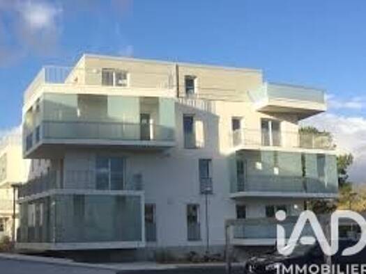 Parking à vendre 9 500 € Hourcade-Geneste-Le Bourg-Courrejean Villenave-d'Ornon 33140